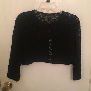 Cropped Floral Lace Cardigan